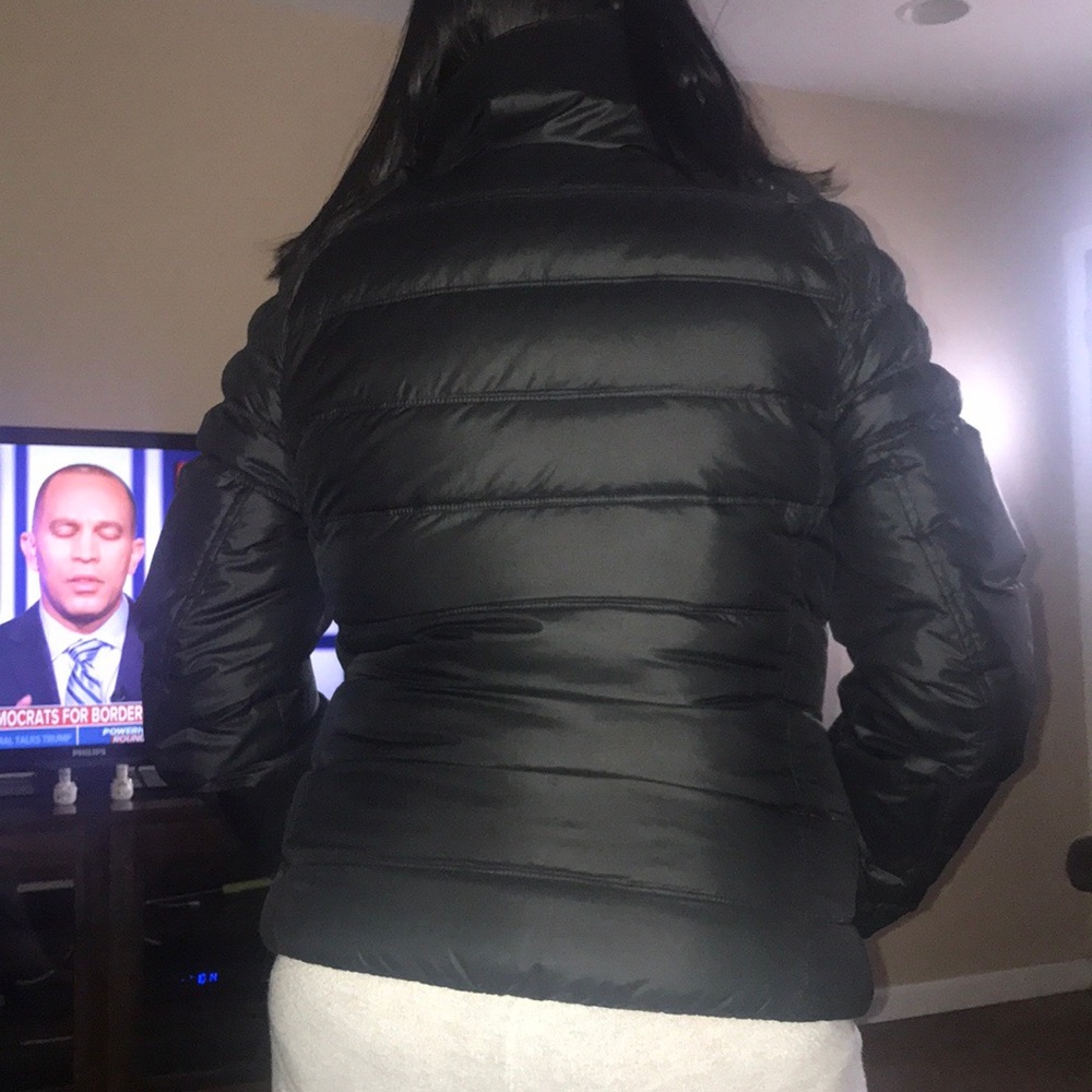 Guess bubble jacket - Picture 6 of 7